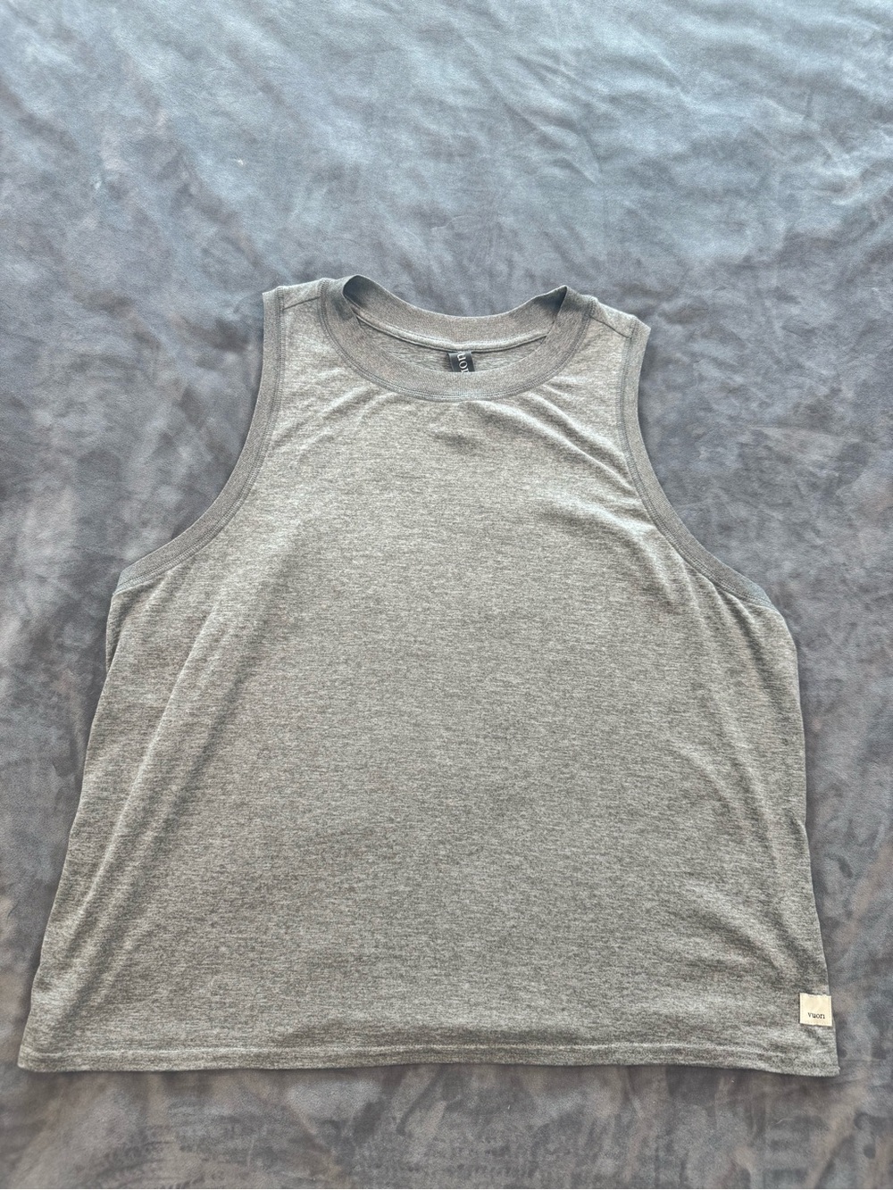 Vuori Energy Tank Top | Women's Large | Heather Gray | Activewear - Picture 5 of 8
